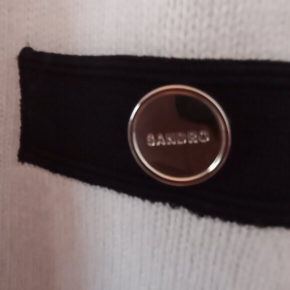 SANDRO cream/white sweater with navy trim and button closure at the back - Picture 5 of 13